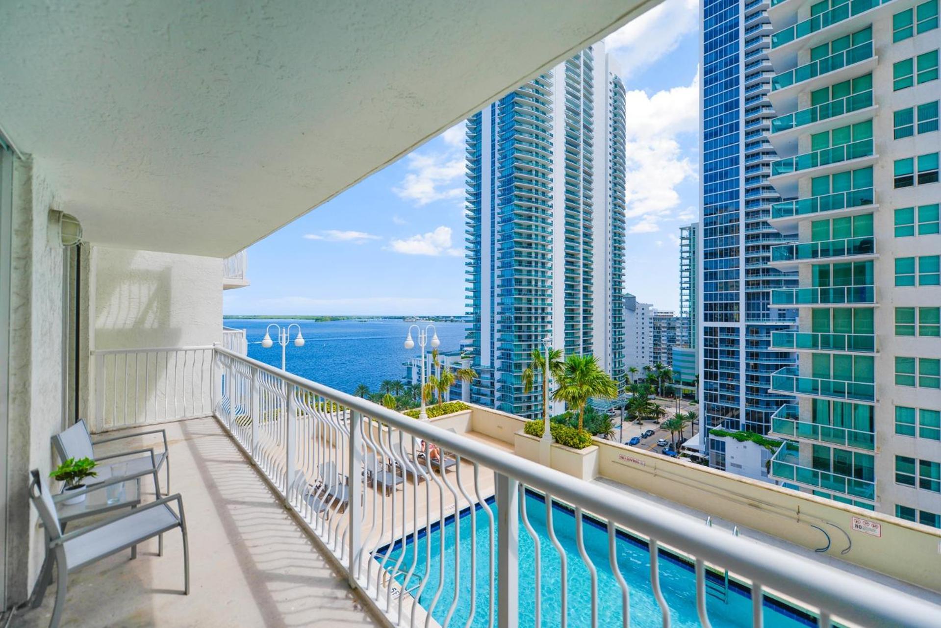 Ocean View Exquisite 1 Bedroom Condo With Free Parking Miami Exteriör bild
